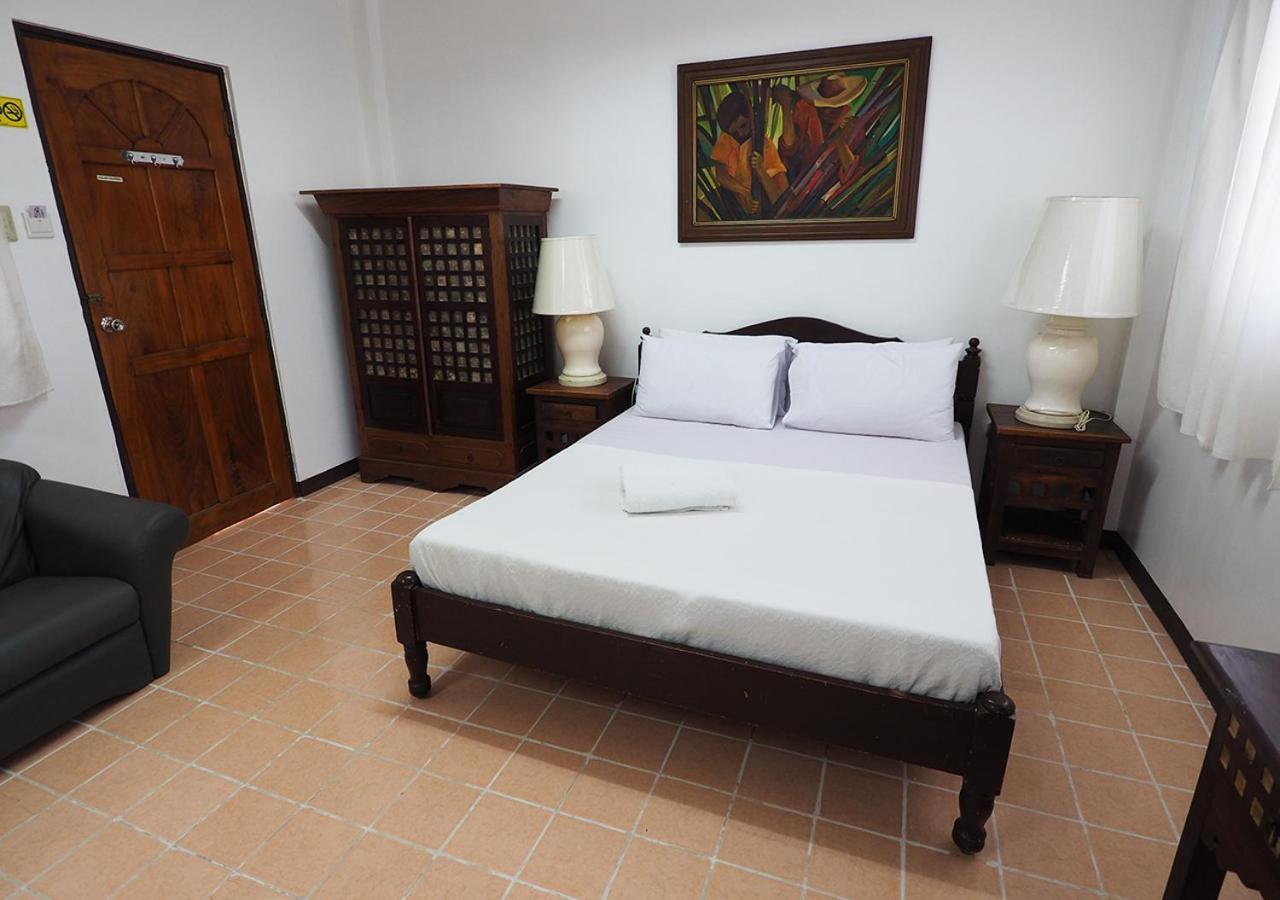 Paoay Balay Travel Lodge מראה חיצוני תמונה